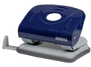 Діркопробивач NORMA 4345-06 метал, 8см, 20арк, з лінійкою, синій (04010256) 01218748 фото